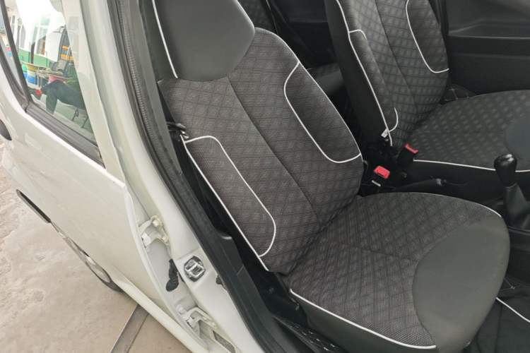 Used BYD F0 2015 1.0L XuanKu Model Right Front Seat
