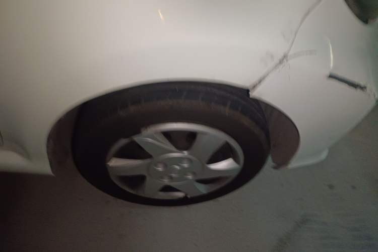 Used BYD F0 2015 1.0L AMT XuanKu Model Right Front Wheel Hub