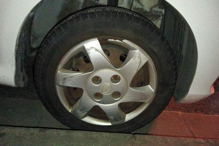 Used BYD F0 2015 1.0L AMT XuanKu Model Right Front Wheel Hub