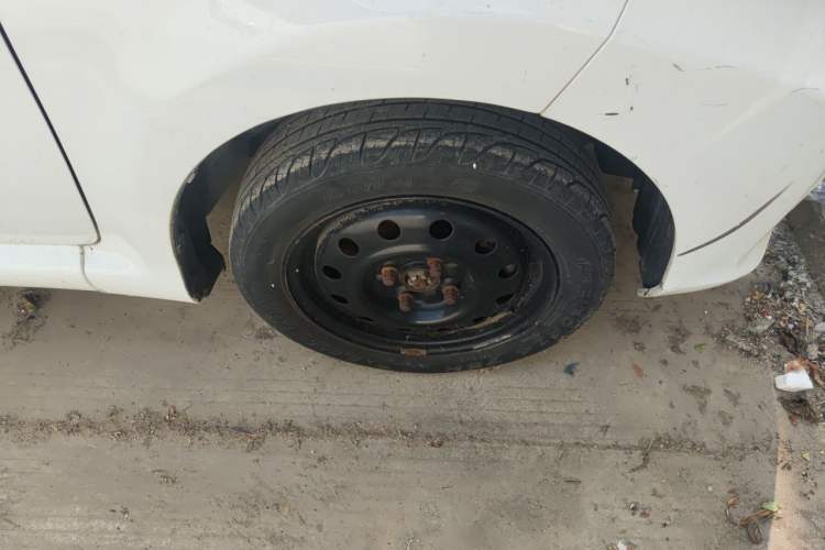 Used BYD F0 2015 1.0L Joyful Model Right Front Wheel Hub
