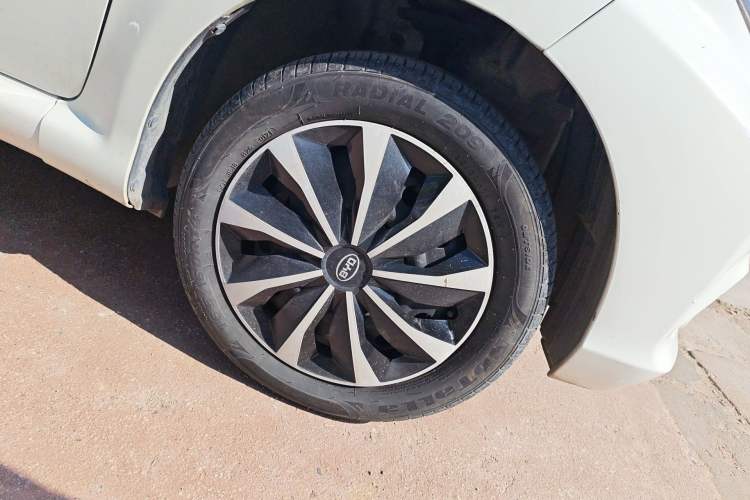 Used BYD F0 2015 1.0L Joyful Model Right Front Wheel Hub
