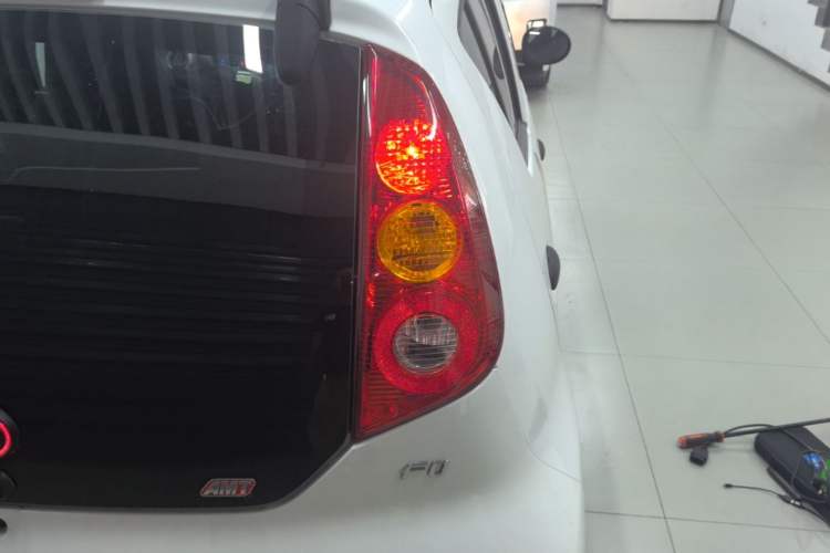 Used BYD F0 2015 1.0L AMT XuanKu Model Right Rear Taillight