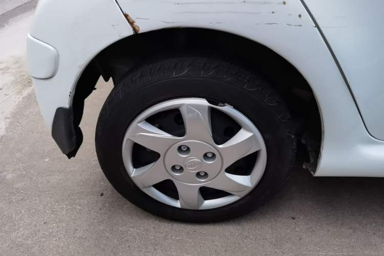 Used BYD F0 2015 1.0L AMT XuanKu Model Right Rear Wheel Hub