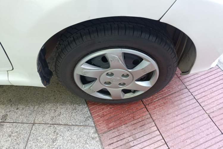 Used BYD F0 2015 1.0L AMT XuanKu Model Right Rear Wheel Hub