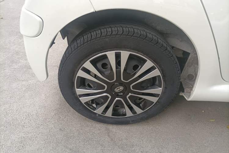 Used BYD F0 2015 1.0L AMT XuanKu Model Right Rear Wheel Hub