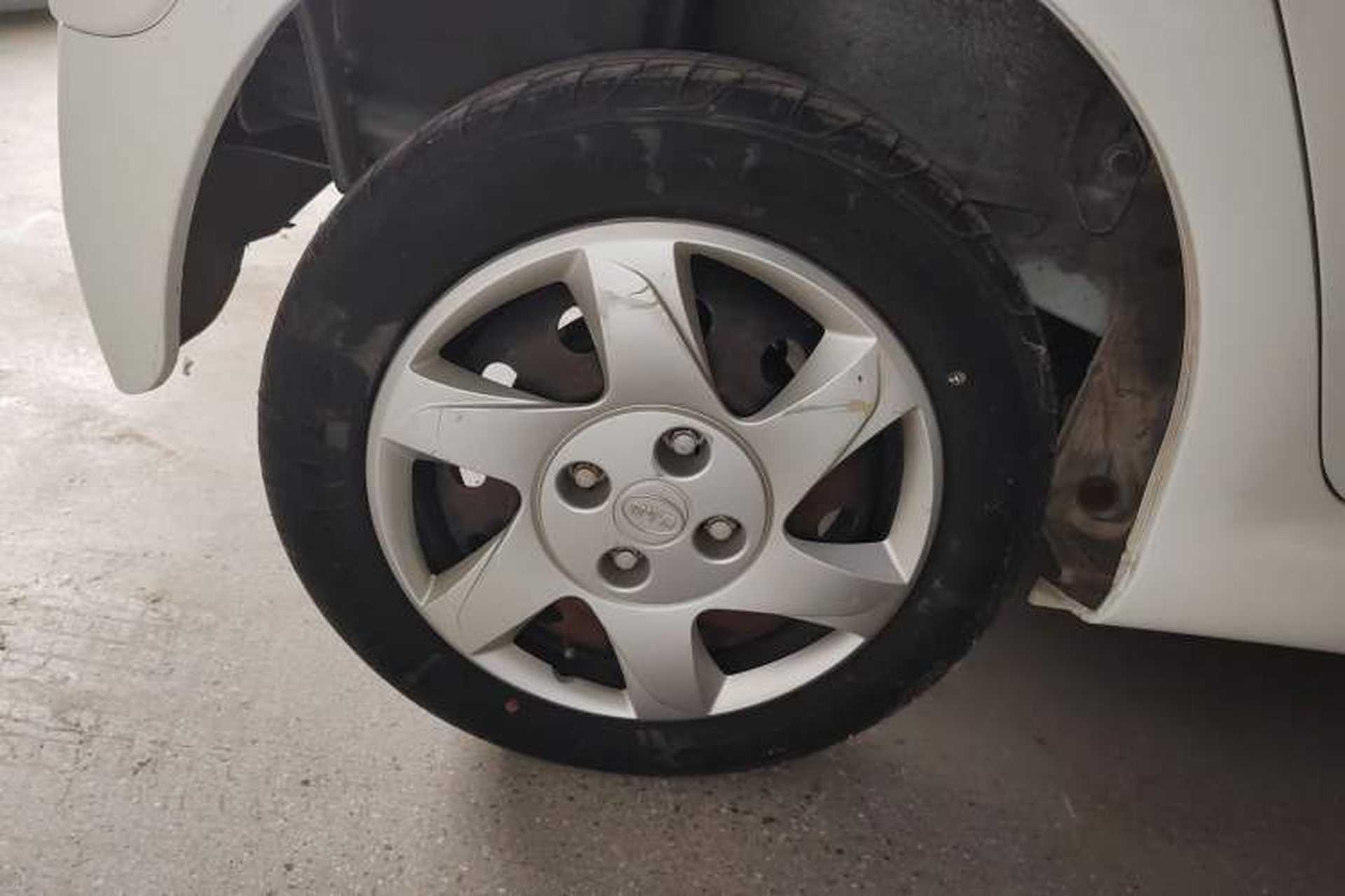 Used BYD F0 2015 1.0L AMT XuanKu Model Right Rear Wheel Hub