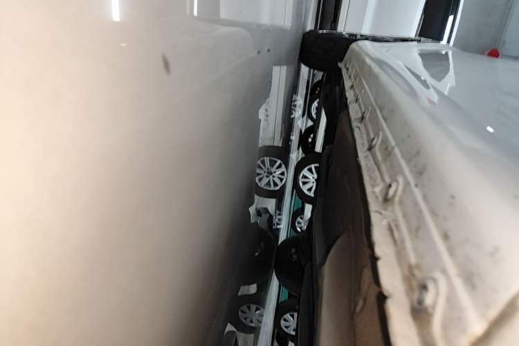 Used BYD F0 2015 1.0L AMT XuanKu Model Right Side Sill