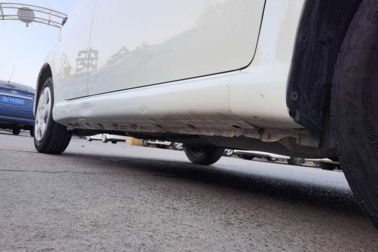Used BYD F0 2015 1.0L XuanKu Model Right Side Sill