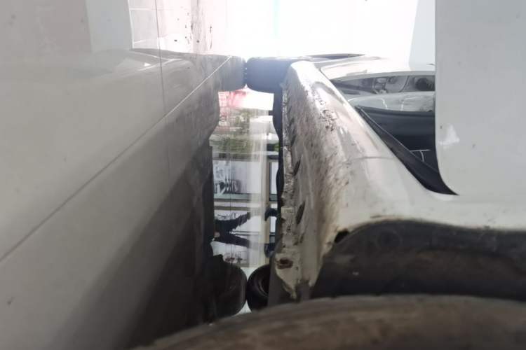 Used BYD F0 2015 1.0L AMT XuanKu Model Right Side Sill