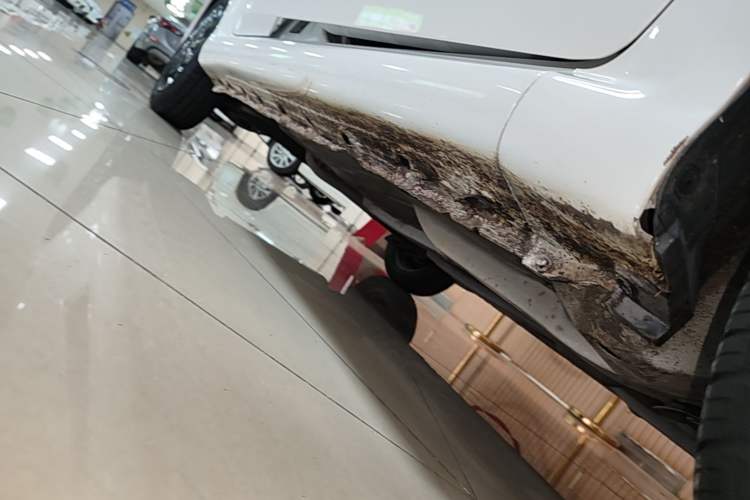Used BYD F0 2015 1.0L AMT XuanKu Model Right Side Sill