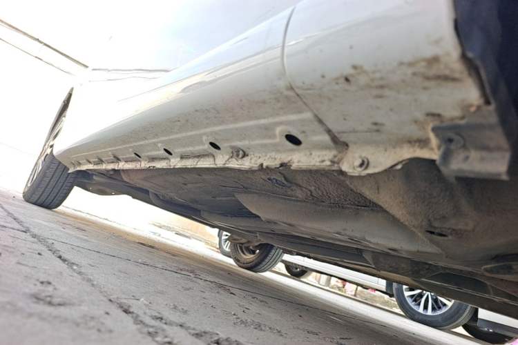 Used BYD F0 2015 1.0L AMT XuanKu Model Right Side Sill
