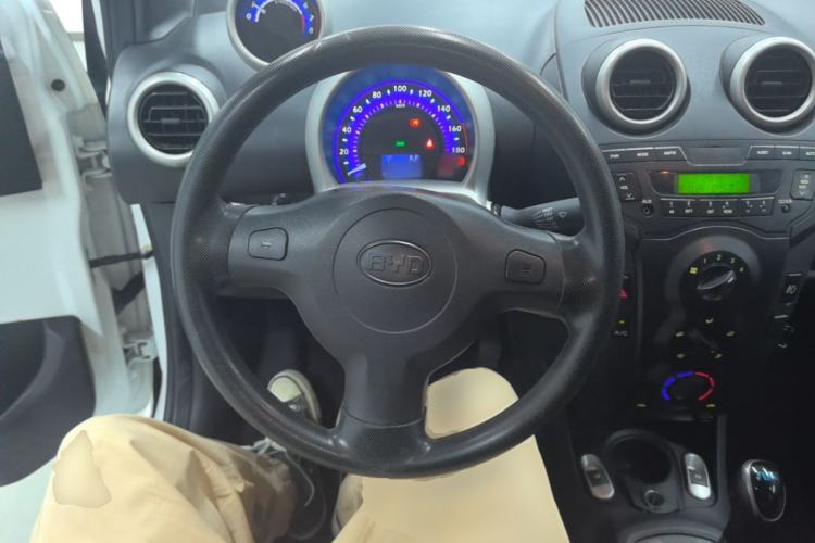 Used BYD F0 2015 1.0L AMT XuanKu Model Steering Wheel
