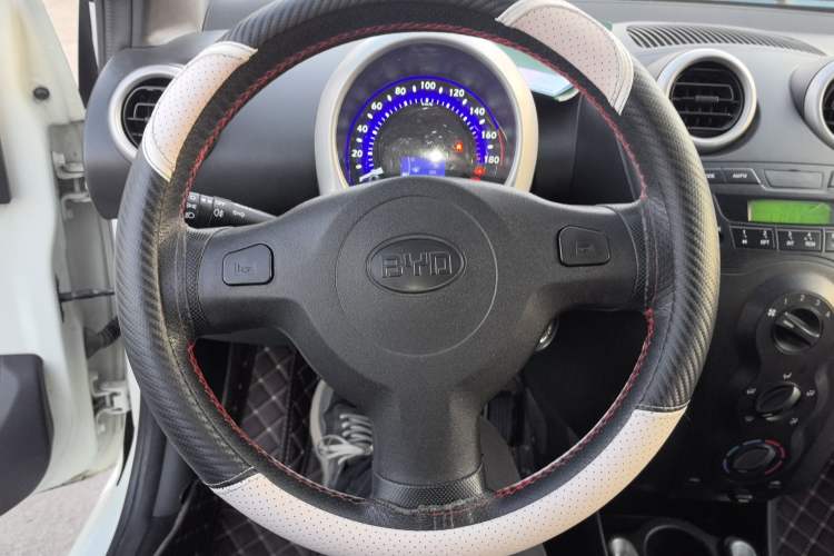 Used BYD F0 2015 1.0L XuanKu Model Steering Wheel
