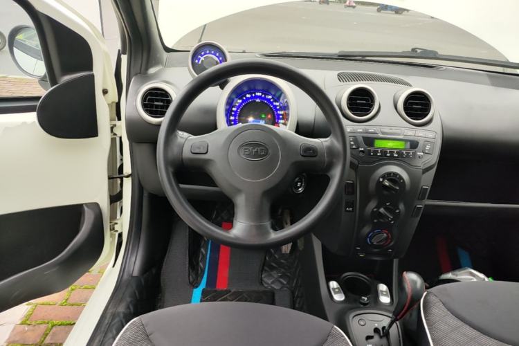 Used BYD F0 2015 1.0L AMT XuanKu Model Steering Wheel