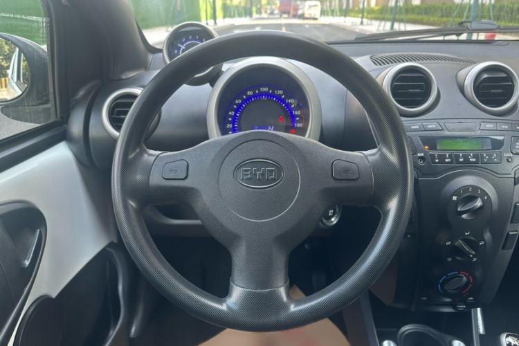 Used BYD F0 2015 1.0L AMT XuanKu Model Steering Wheel