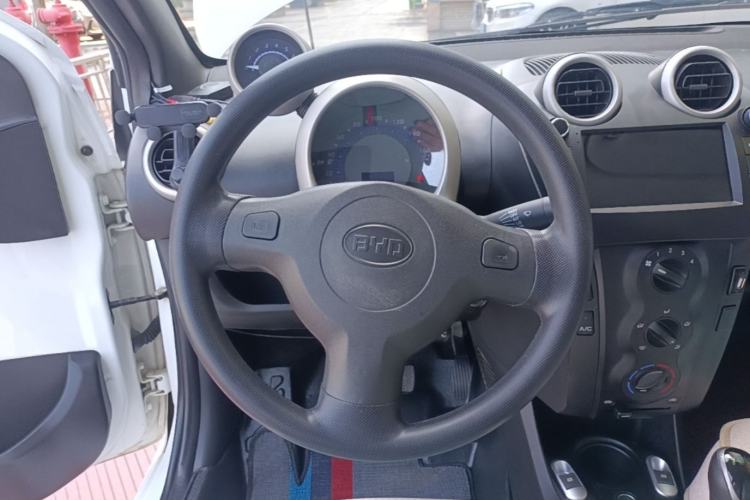 Used BYD F0 2015 1.0L AMT XuanKu Model Steering Wheel