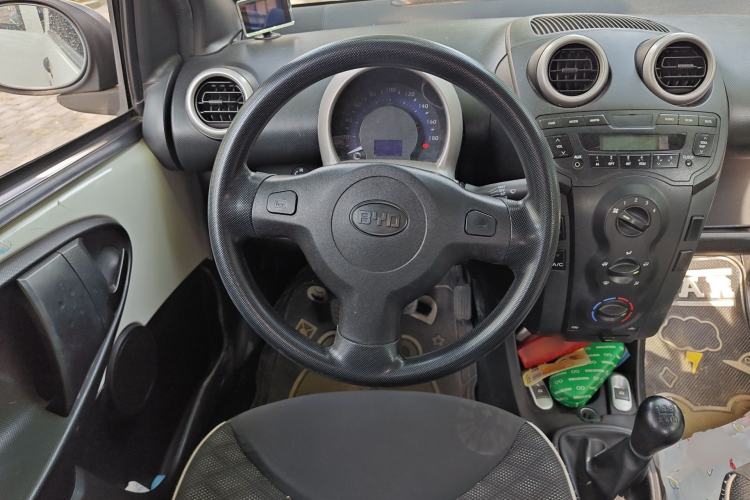 Used BYD F0 2015 1.0L XuanKu Model Steering Wheel