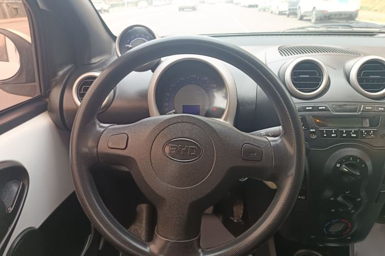 Used BYD F0 2015 1.0L AMT XuanKu Model Steering Wheel