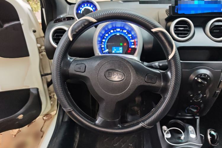 Used BYD F0 2015 1.0L AMT XuanKu Model Steering Wheel