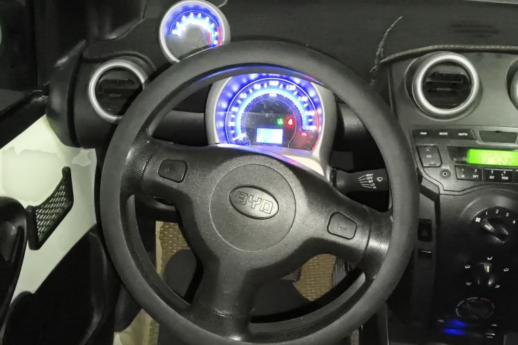 Used BYD F0 2015 1.0L AMT XuanKu Model Steering Wheel