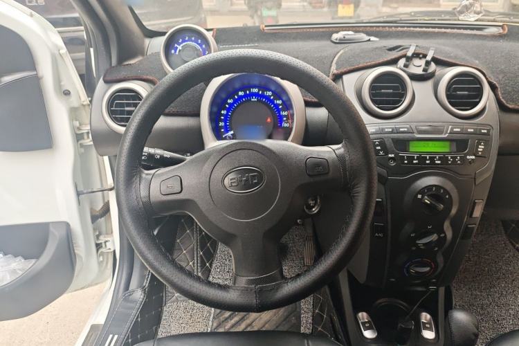 Used BYD F0 2015 1.0L AMT XuanKu Model Steering Wheel