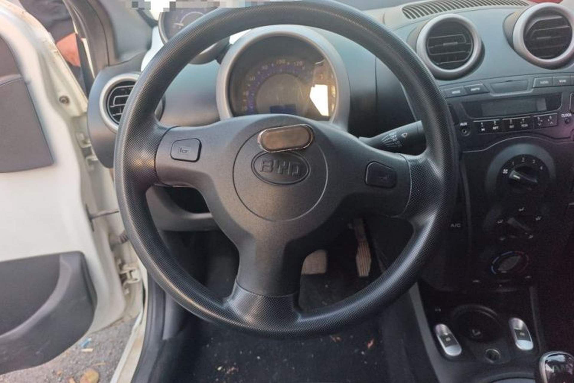 Used BYD F0 2015 1.0L AMT XuanKu Model Steering Wheel