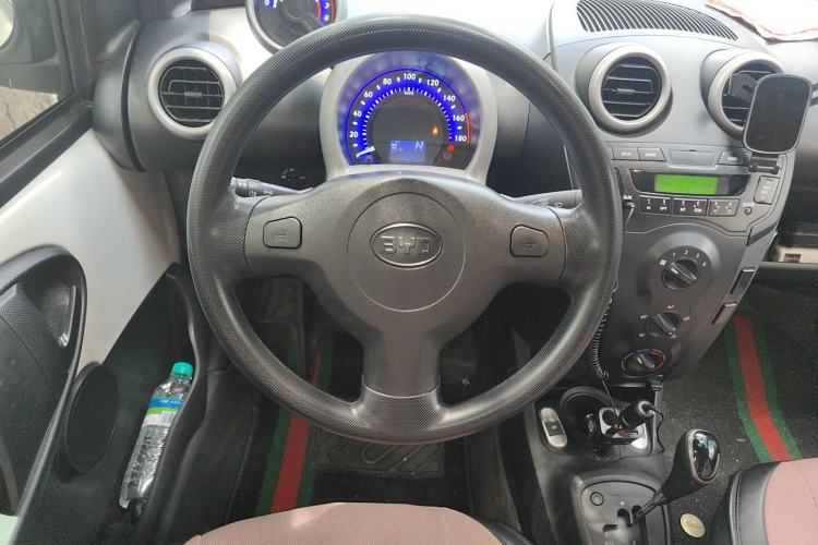 Used BYD F0 2015 1.0L AMT XuanKu Model Steering Wheel