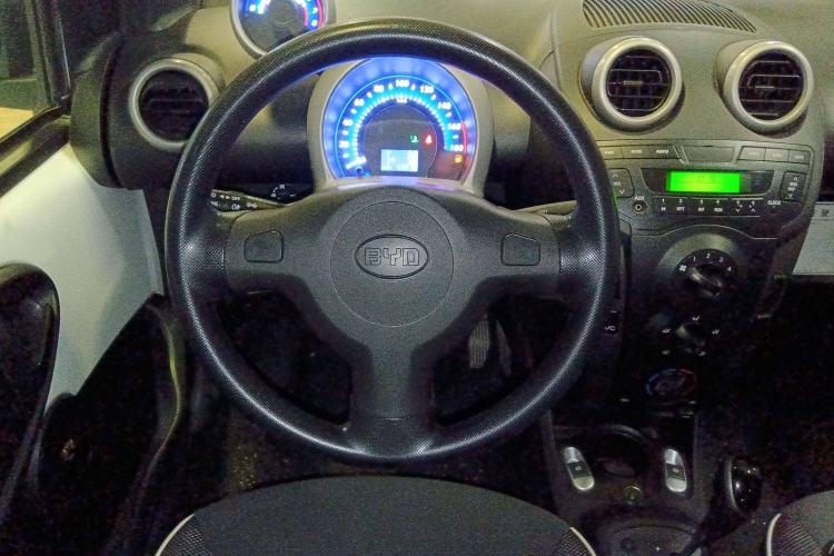 Used BYD F0 2015 1.0L AMT XuanKu Model Steering Wheel