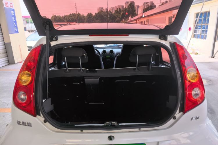 Used BYD F0 2015 1.0L AMT XuanKu Model Trunk