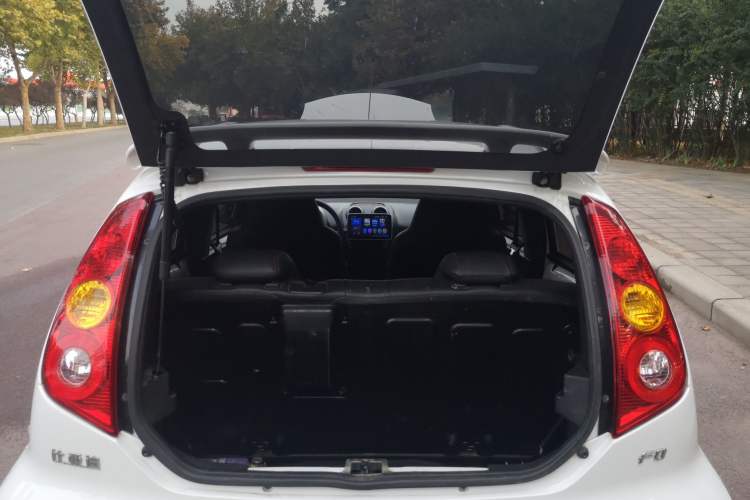 Used BYD F0 2015 1.0L AMT XuanKu Model Trunk