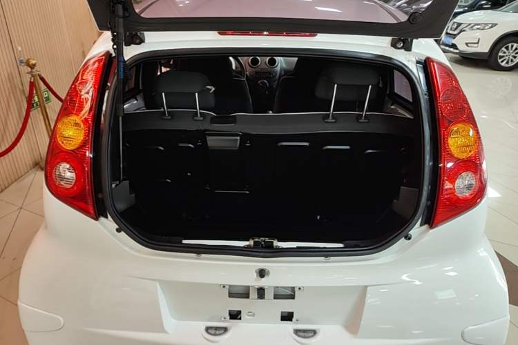 Used BYD F0 2015 1.0L AMT XuanKu Model Trunk