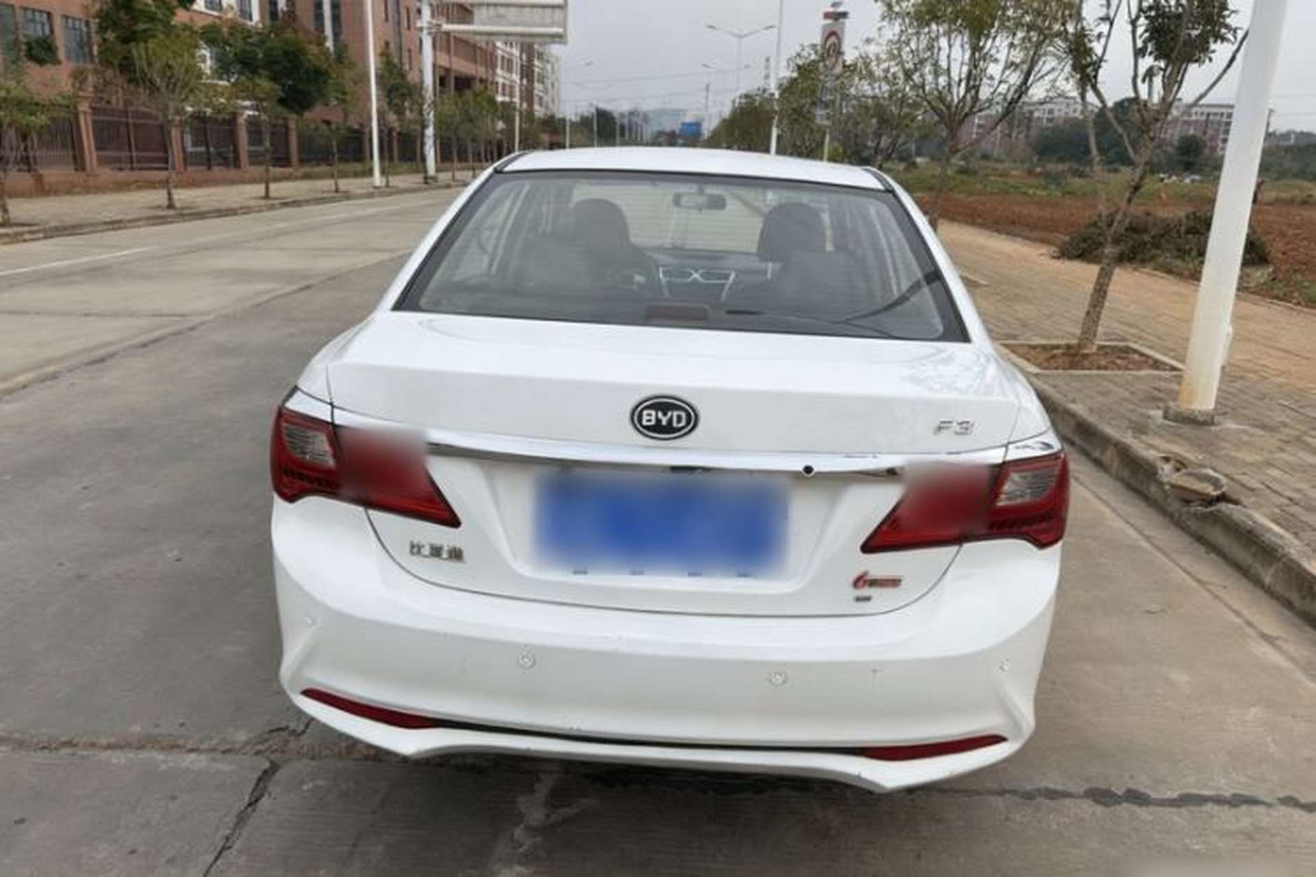 Used BYD F3 2016 1.5L Automatic Luxury Model Exterior 5