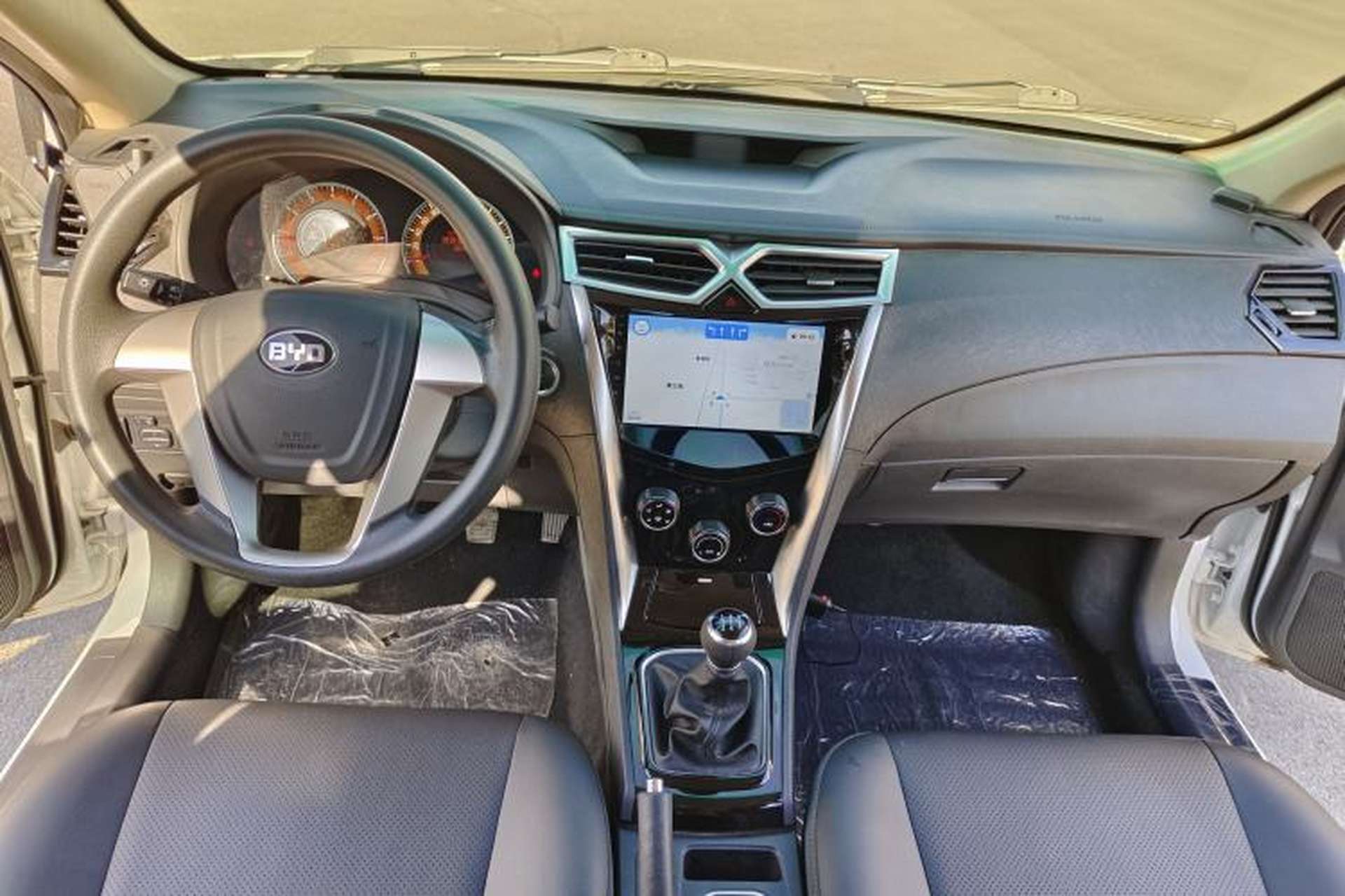 Used BYD F3 2020 1.5L Manual Luxury Edition Interior 3