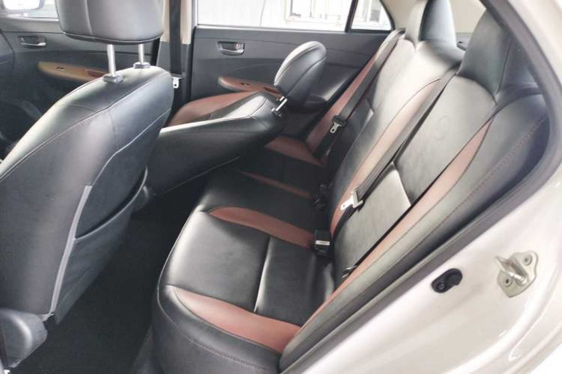 Used BYD F3 2016 1.5L Automatic Luxury Model Interior 4