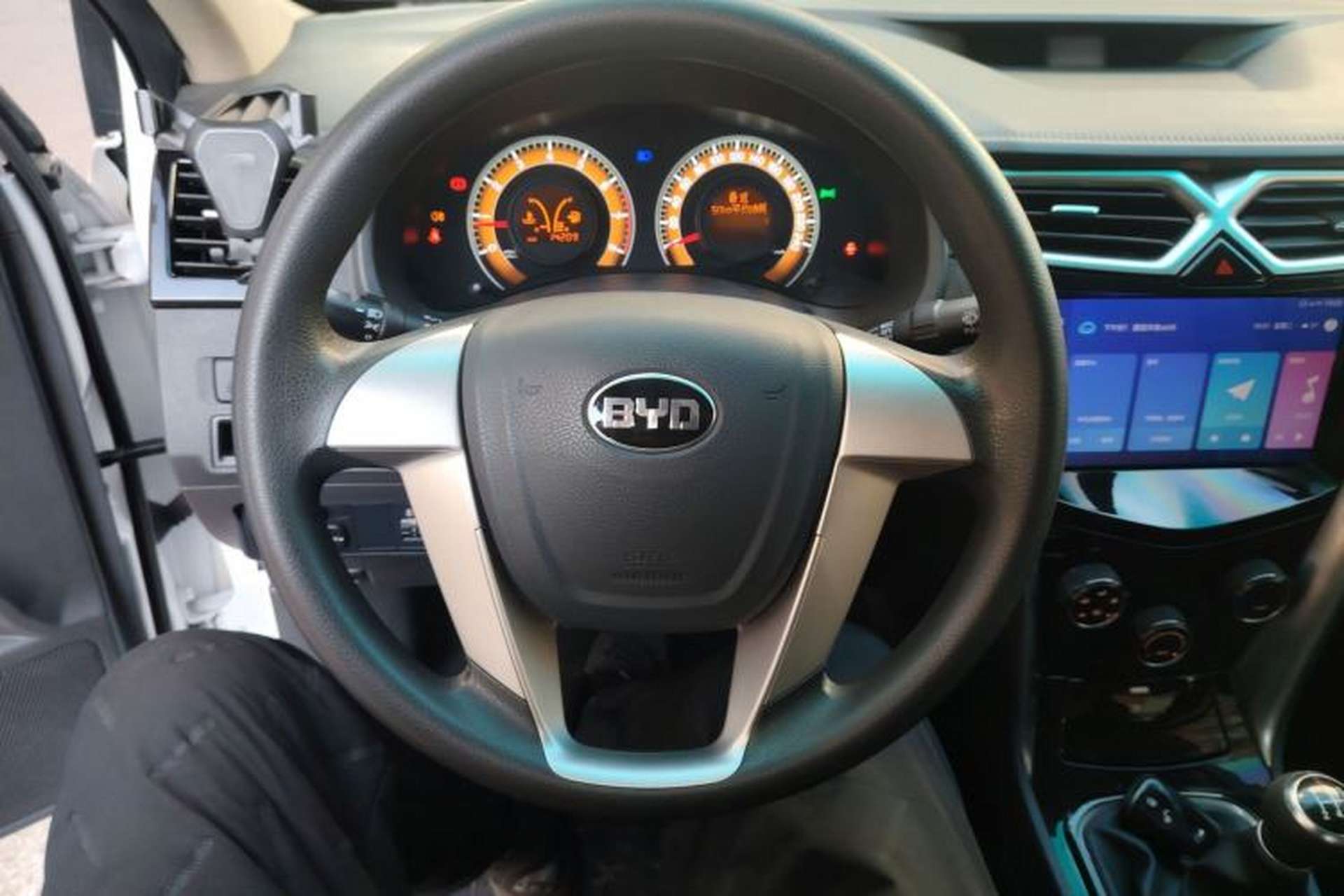 Used BYD F3 2020 1.5L Manual Luxury Edition Steering Wheel