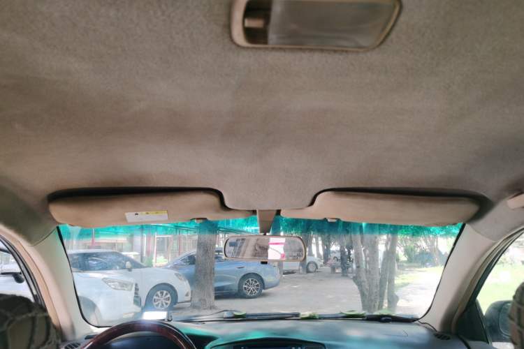 Used BYD F3 2005 1.6L GLX-i Deluxe Model Headliner