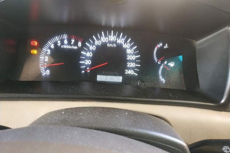 Used BYD F3 2009 1.5L Smart Platinum Luxury GLX-i Odometer Close Up