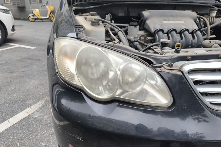 Used BYD F3 2011 1.5L New Platinum Edition Comfort Version Right Front Headlight