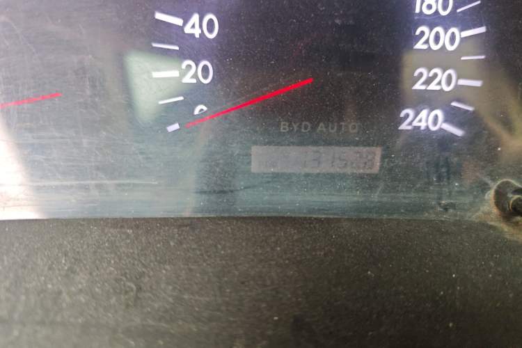Used BYD F3 2011 1.5L New Platinum Edition Comfort Version Odometer Close Up