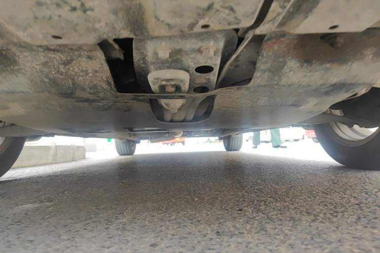 Used BYD F3 2011 1.5L New Platinum Edition Comfort Version Chassis Front