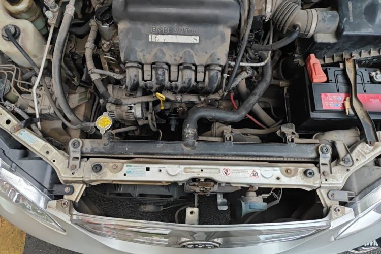 Used BYD F3 2011 1.5L New Platinum Edition Standard Version Engine Bay