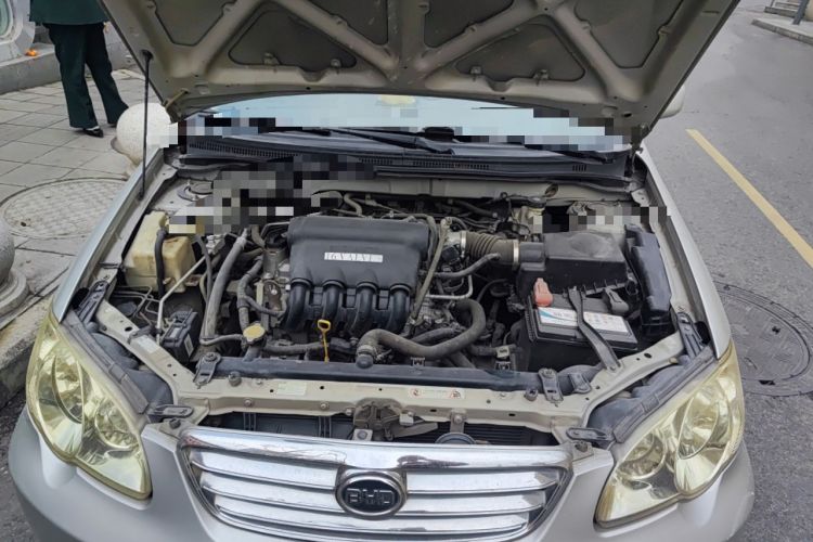 Used BYD F3 2011 1.5L New Platinum Edition Comfort Version Engine Bay