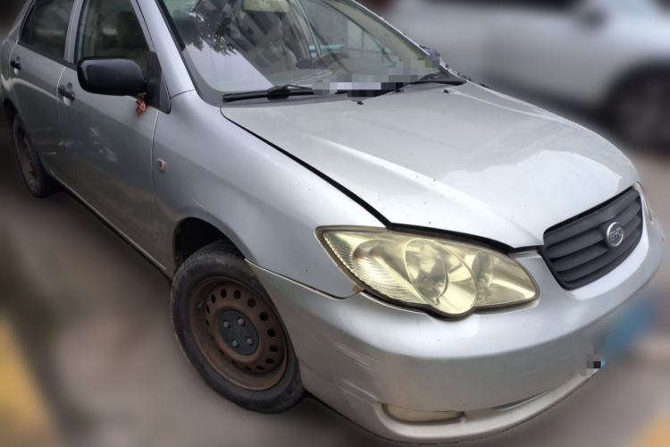 Used BYD F3 2011 1.5L New Platinum Edition Comfort Version Front Right 45 Deg