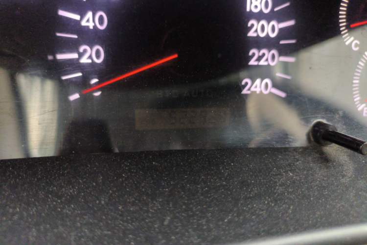 Used BYD F3 2011 1.5L New Platinum Edition Comfort Version Odometer Close Up