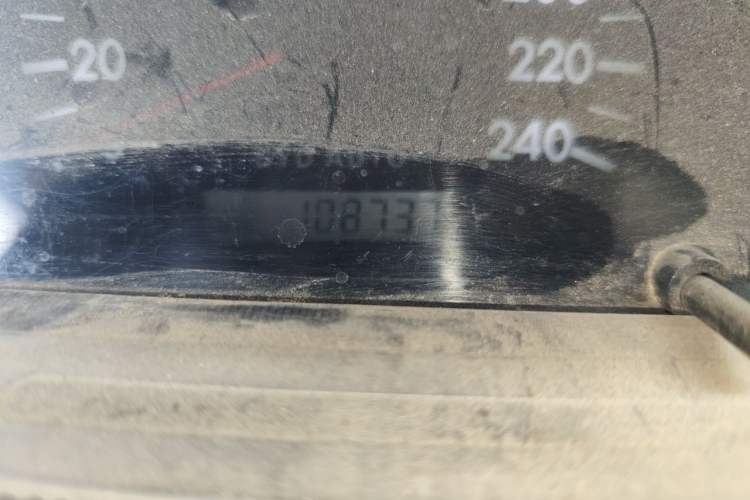 Used BYD F3 2011 1.5L New Platinum Edition Comfort Version Odometer Close Up