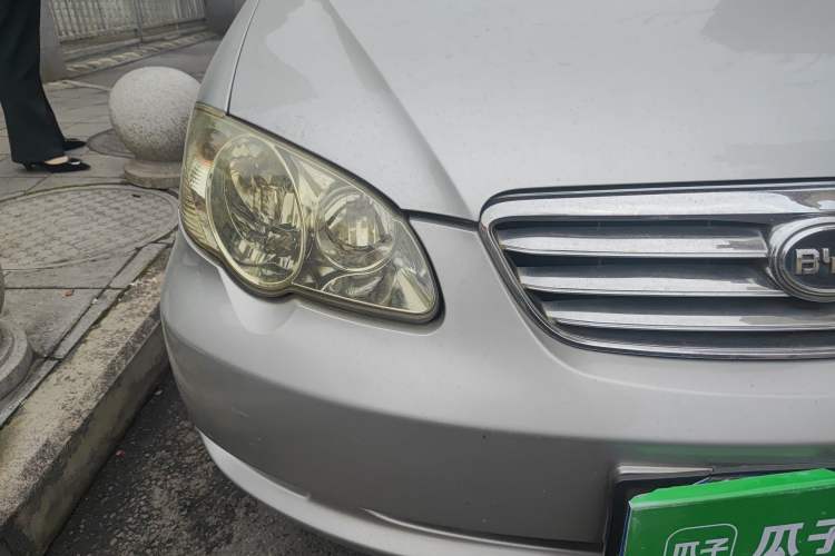 Used BYD F3 2011 1.5L New Platinum Edition Comfort Version Right Front Headlight