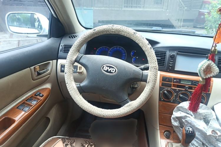 Used BYD F3 2011 1.5L New Platinum Edition Comfort Version Steering Wheel