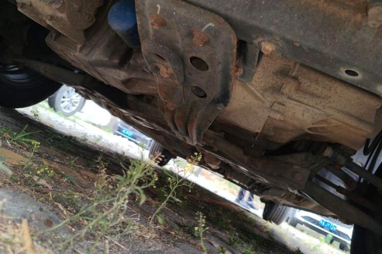 Used BYD F3 2012 Energy-Saving Edition 1.5L Manual Standard Model Chassis Front