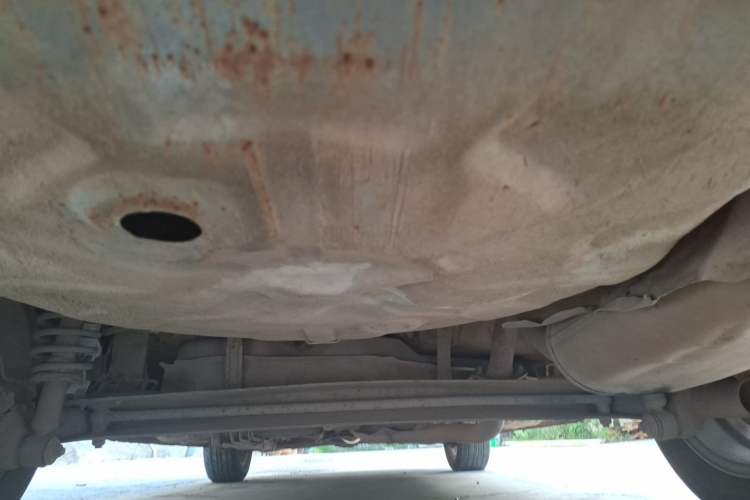 Used BYD F3 2012 Energy-Saving Model 1.5L Manual Comfort Version Chassis Rear