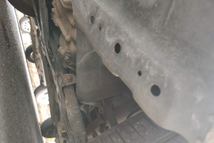 Used BYD F3 2012 Energy-Saving Edition 1.5L Manual Standard Model Chassis Rear